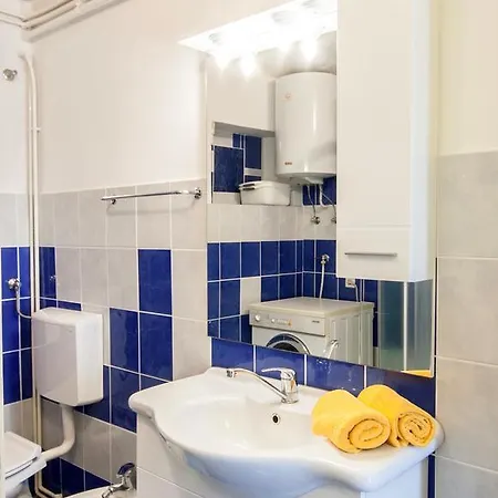 Schmidt Pula